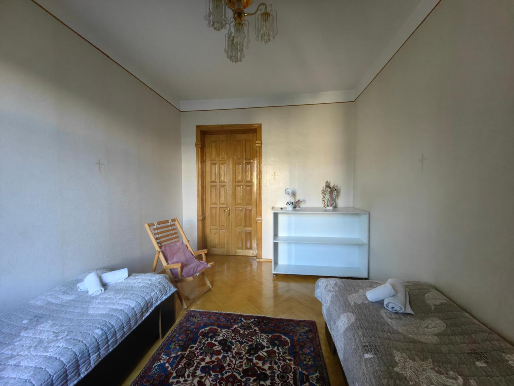 Khashuri Guest House Metreveli Street 19 מראה חיצוני תמונה