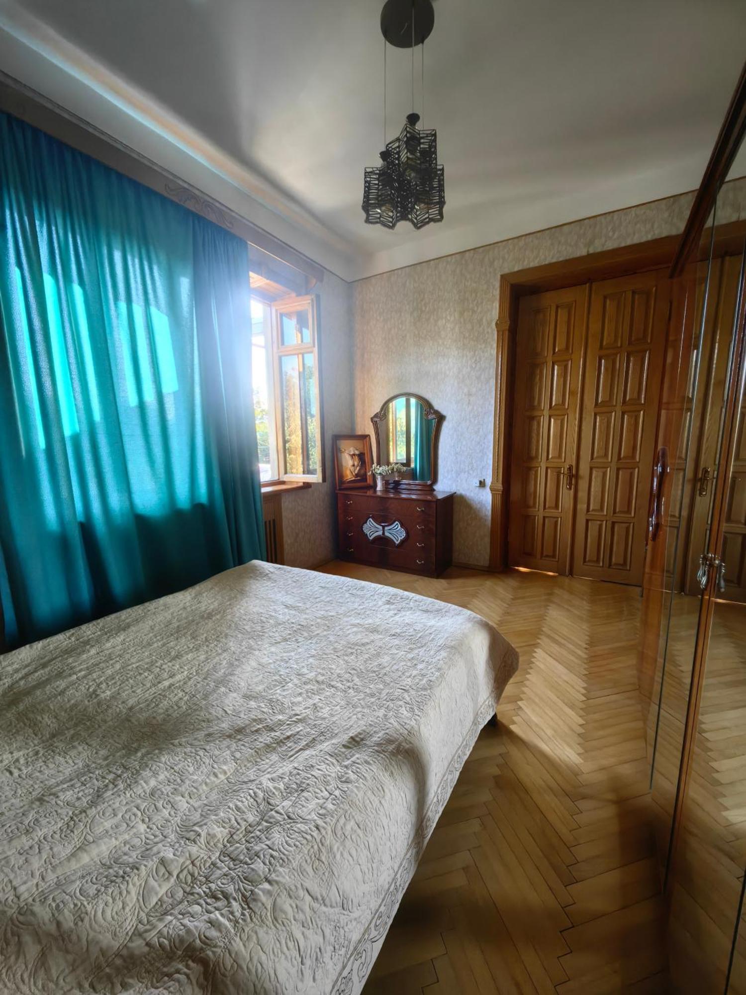 Khashuri Guest House Metreveli Street 19 מראה חיצוני תמונה